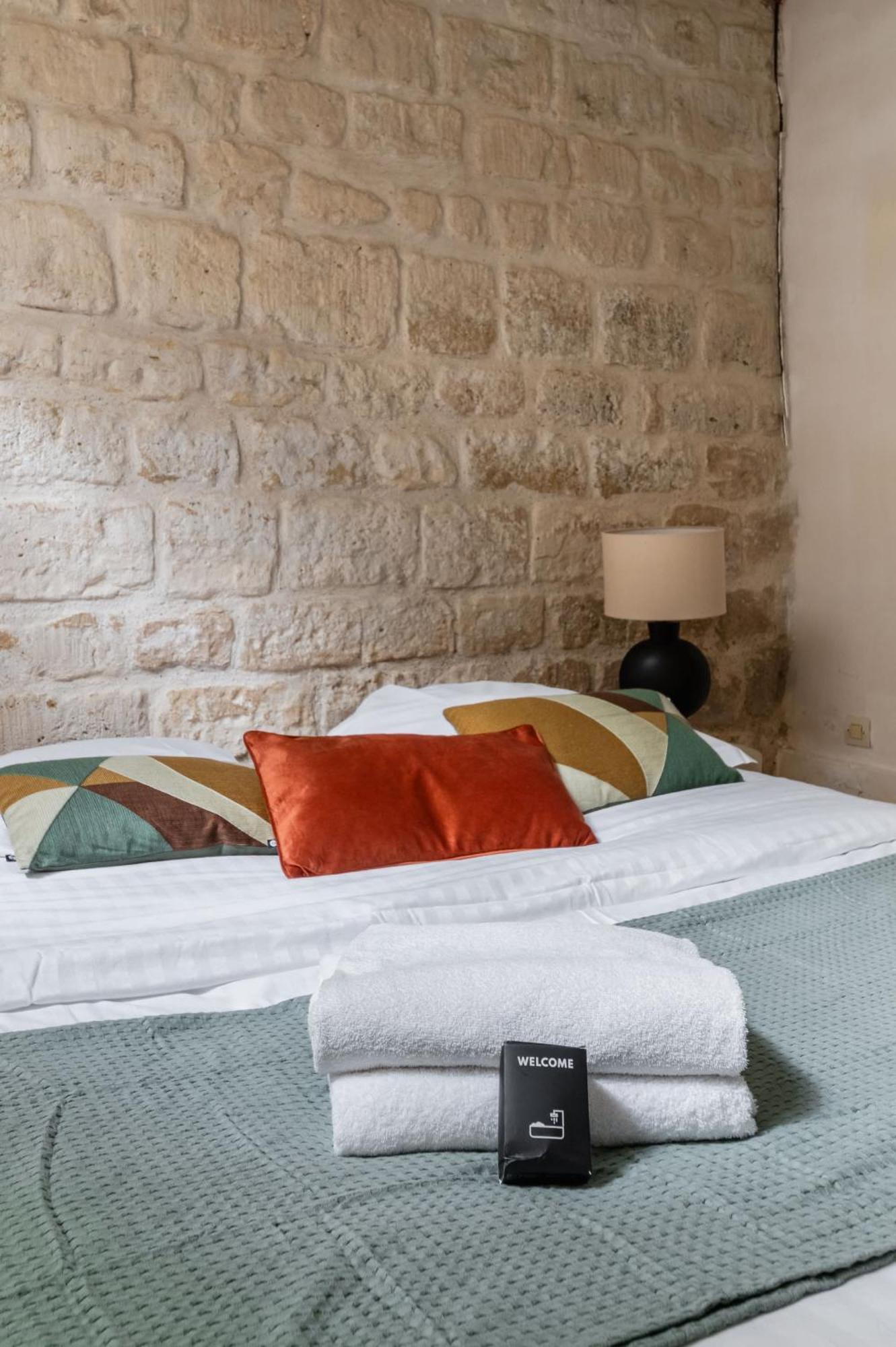 Appartement Familial Proche Des Commerces - 8P - Flat-Guest Paris Exterior foto